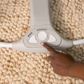 INGENUITY Houpačka konvertibilní s melodií Swing'n Go Chambray 0m+ do 9kg