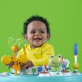 Bright Starts Aktivní centrum 2v1 Bounce Bounce Baby ™ 6m + do 11 kg