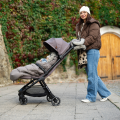 Cestovní sportovní kočárek PETITE&MARS Zip - Smoky Anthracite