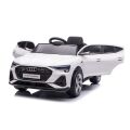 Elektrické autíčko Baby Mix AUDI Q4 e-tron Sportback 6V - white