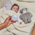 Nattou Sleepy Bear usínáček plyšový hudební se světýlkem a senzorem pláče 4v1 - Pale Brown